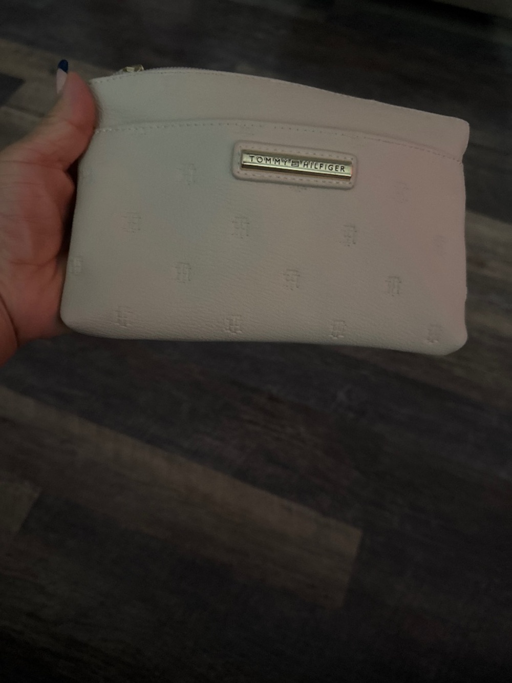 Tommy wristlet